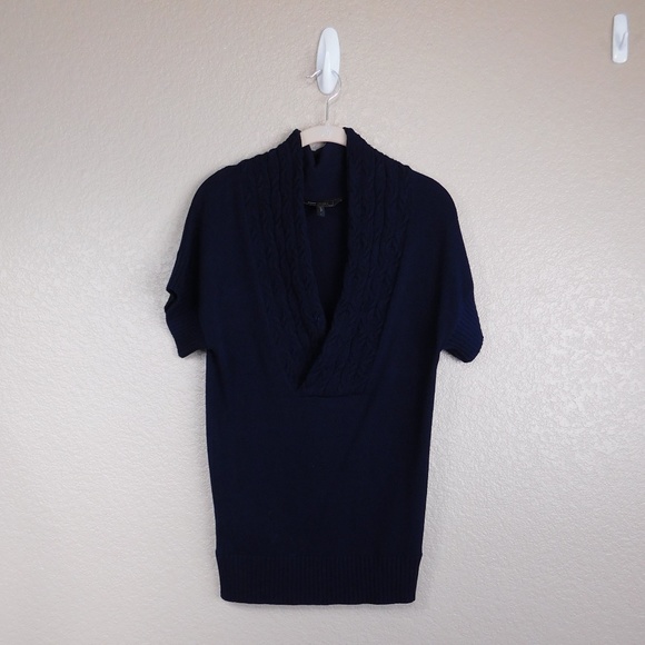 BCBG MaxAzria Navy V Neck Short Sleeve Sweater - Picture 1 of 4